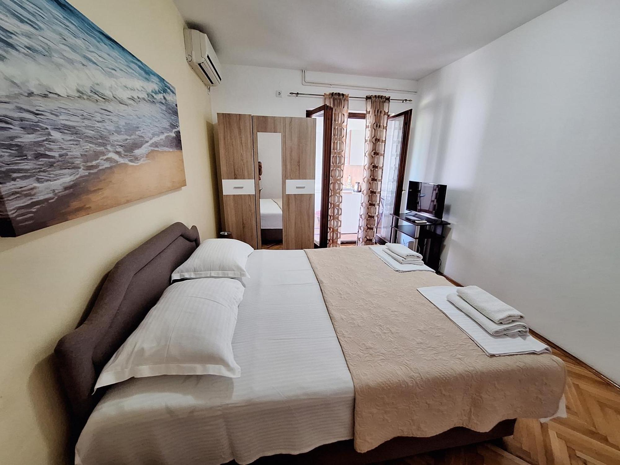 Hortenzija Apartment Budva