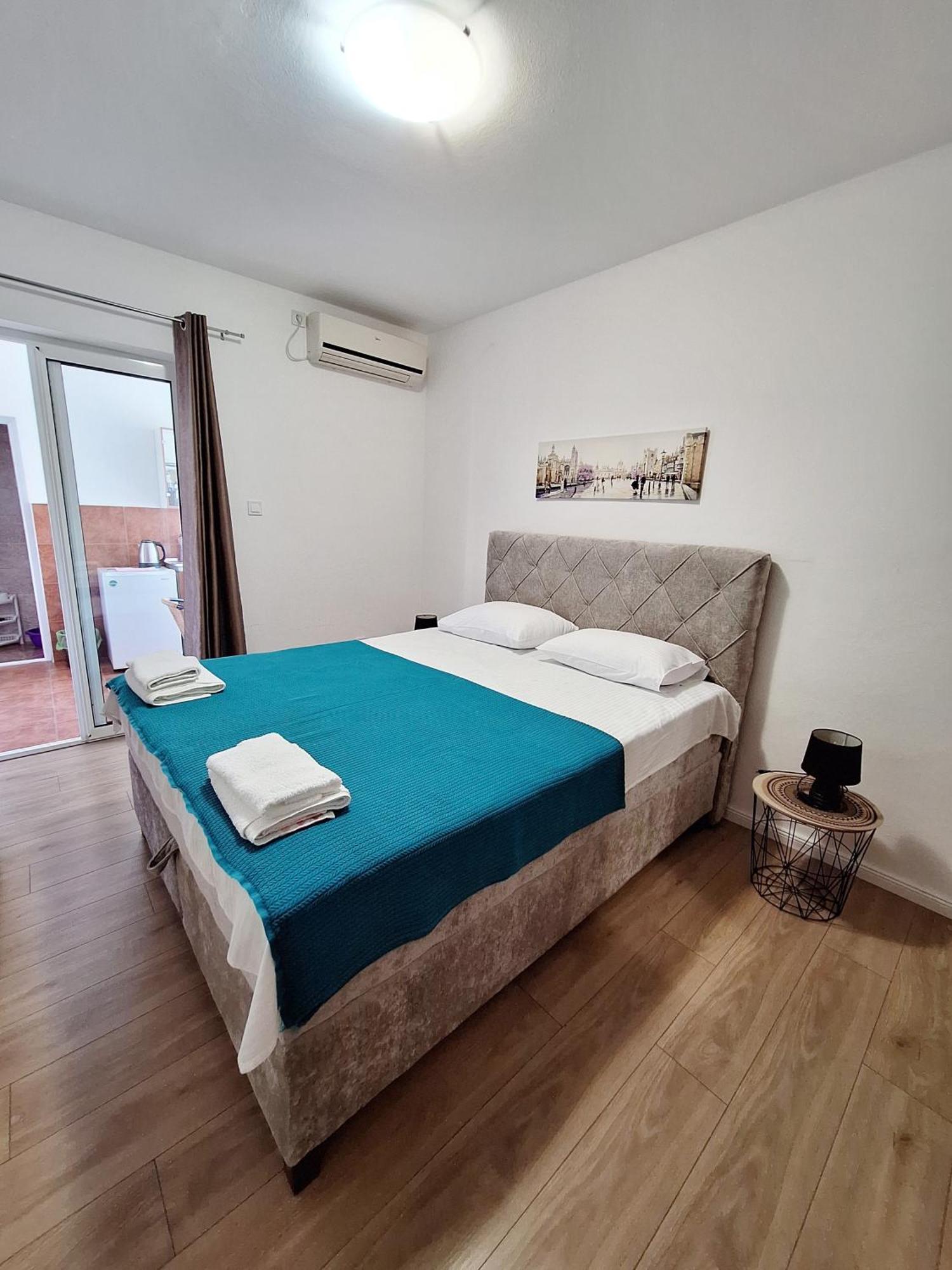Hortenzija Apartment